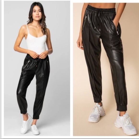 Blank NYC Running Wild Vegan Faux Leather Track Pants Size 26 Slouchy Joggers - Picture 1 of 16